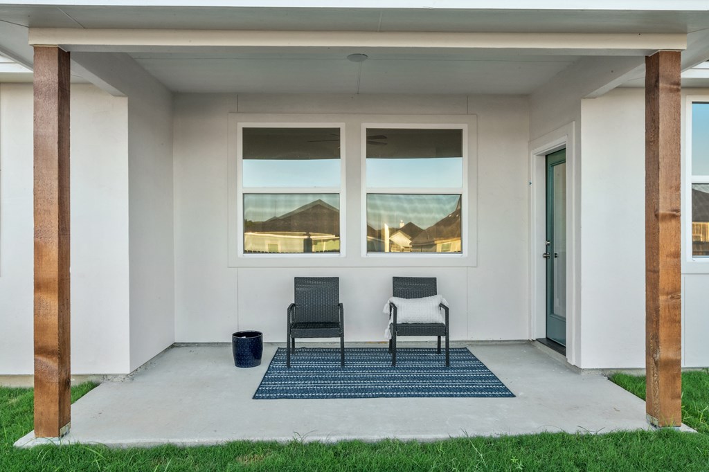 224 Riley Lane Fredericksburg, TX 78624 - Photo 4 of 34 Gallery Image 4