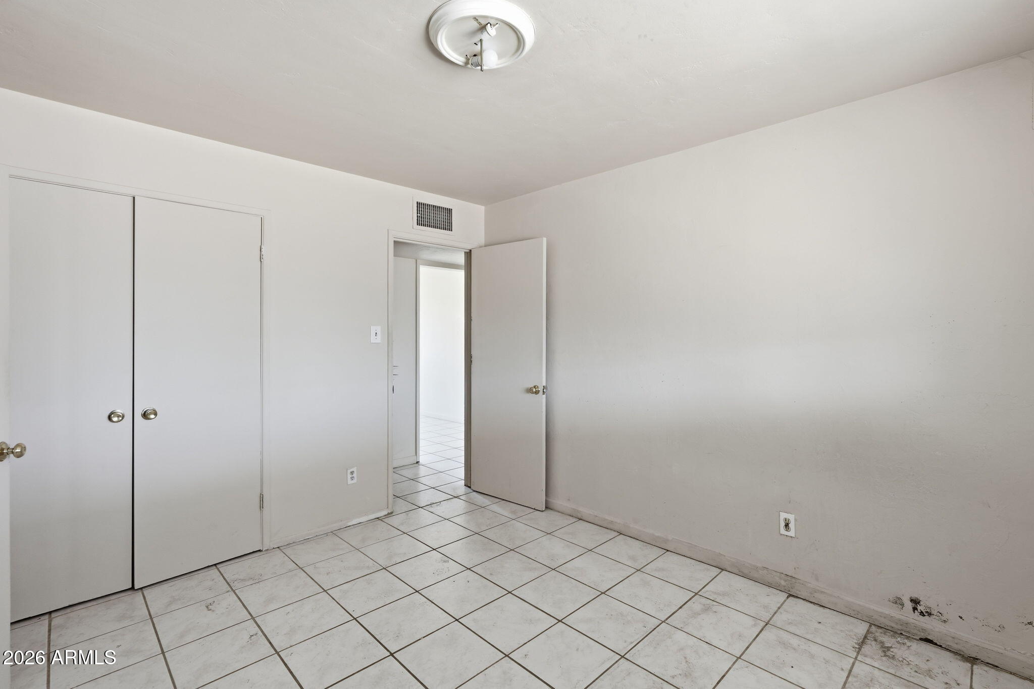 2743 West Ocotillo Road Phoenix, AZ 85017 - Photo 21 of 35 021_ListerPros