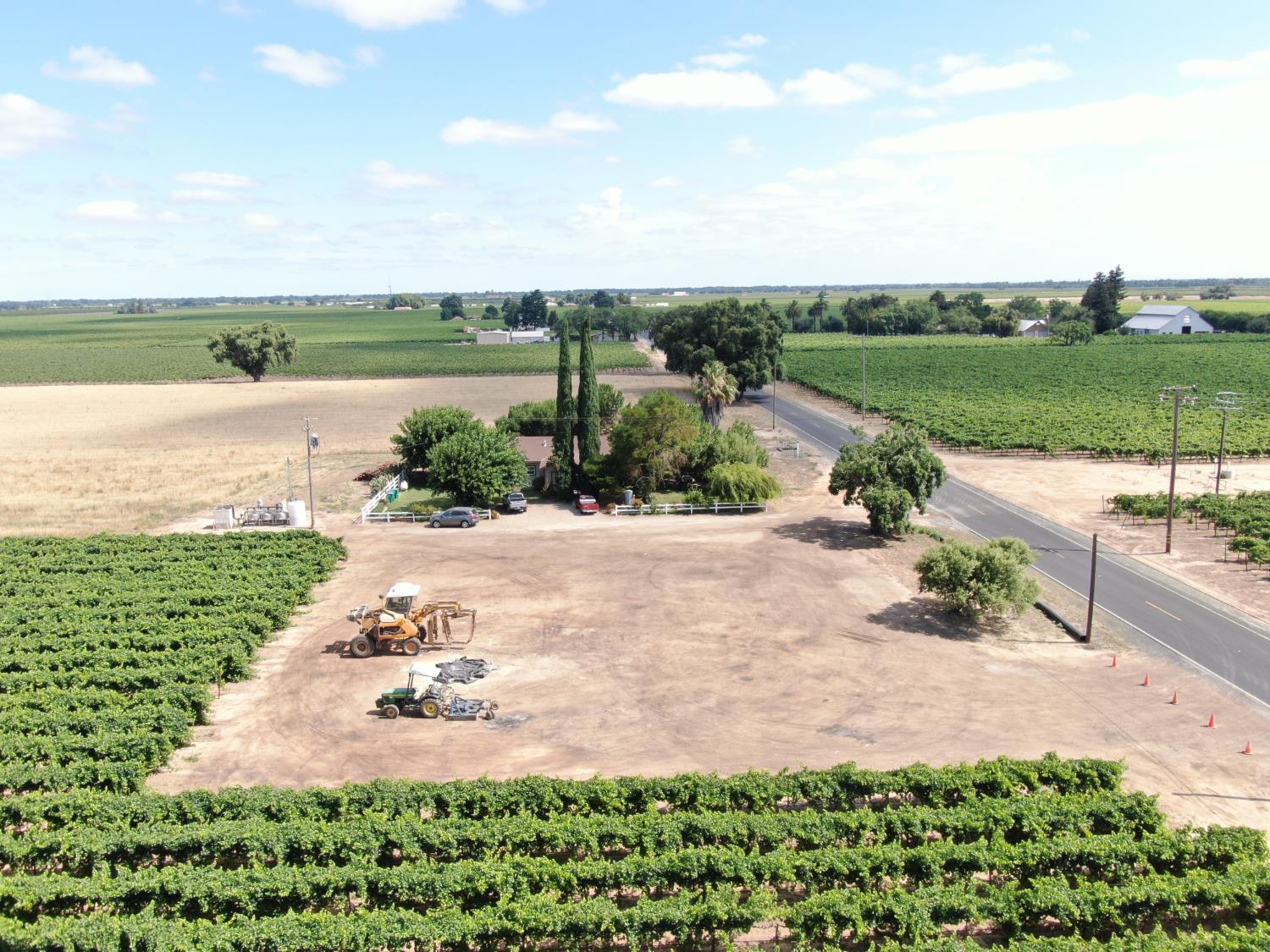 20271 Devries Road Lodi, CA 95242 - Photo 5 of 11
