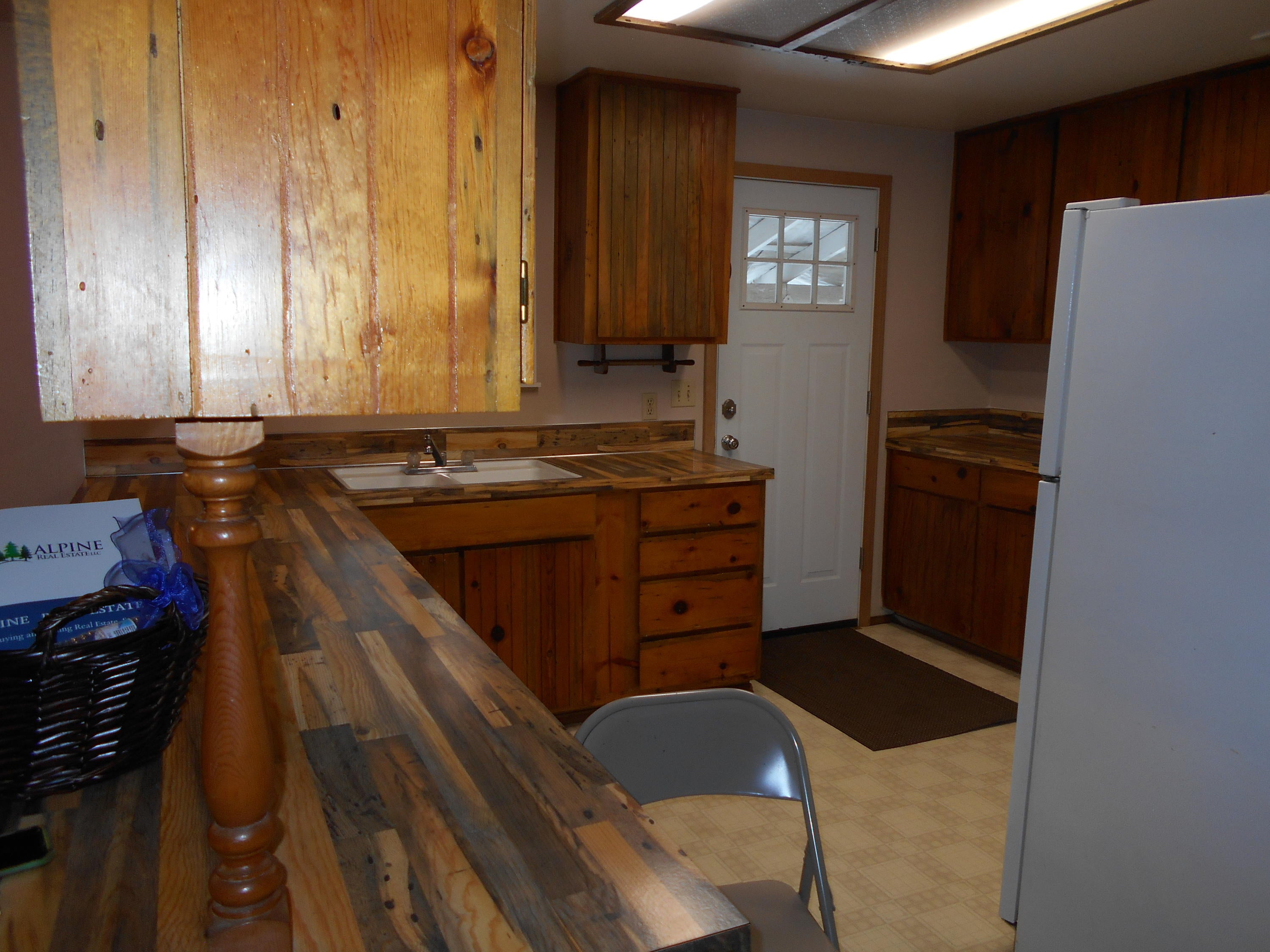 15970 Green Forest Road La Pine, OR 97739 - Photo 9 of 22 DSCN0508