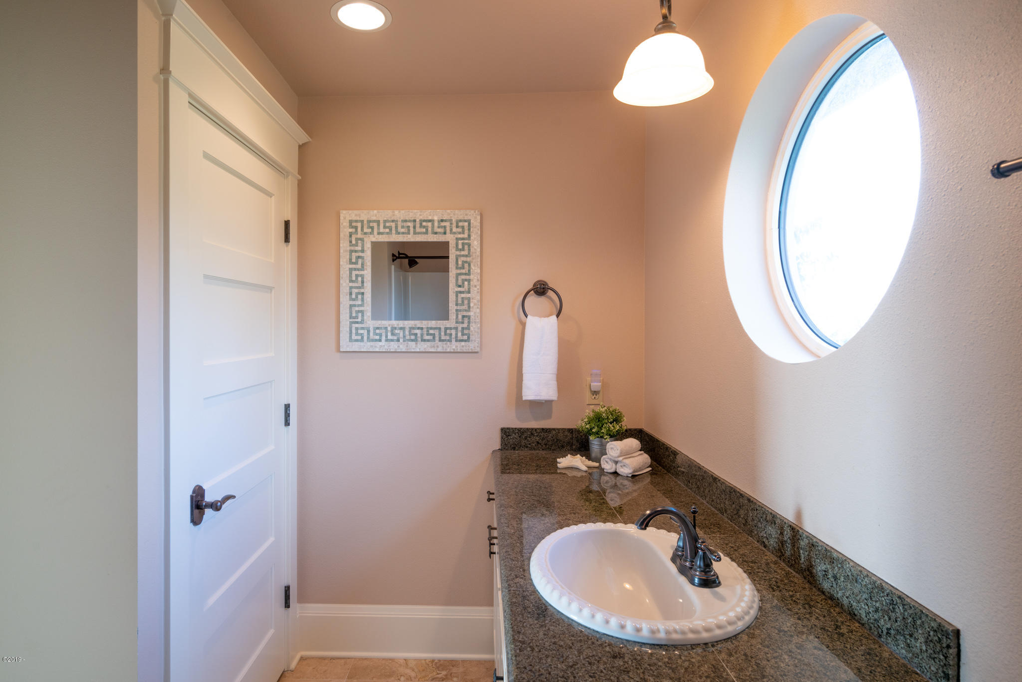 322 Southwest 30th Street Newport, OR 97366 - Photo 28 of 34 322 SW 30th St, Unit 2 - Newport, OR