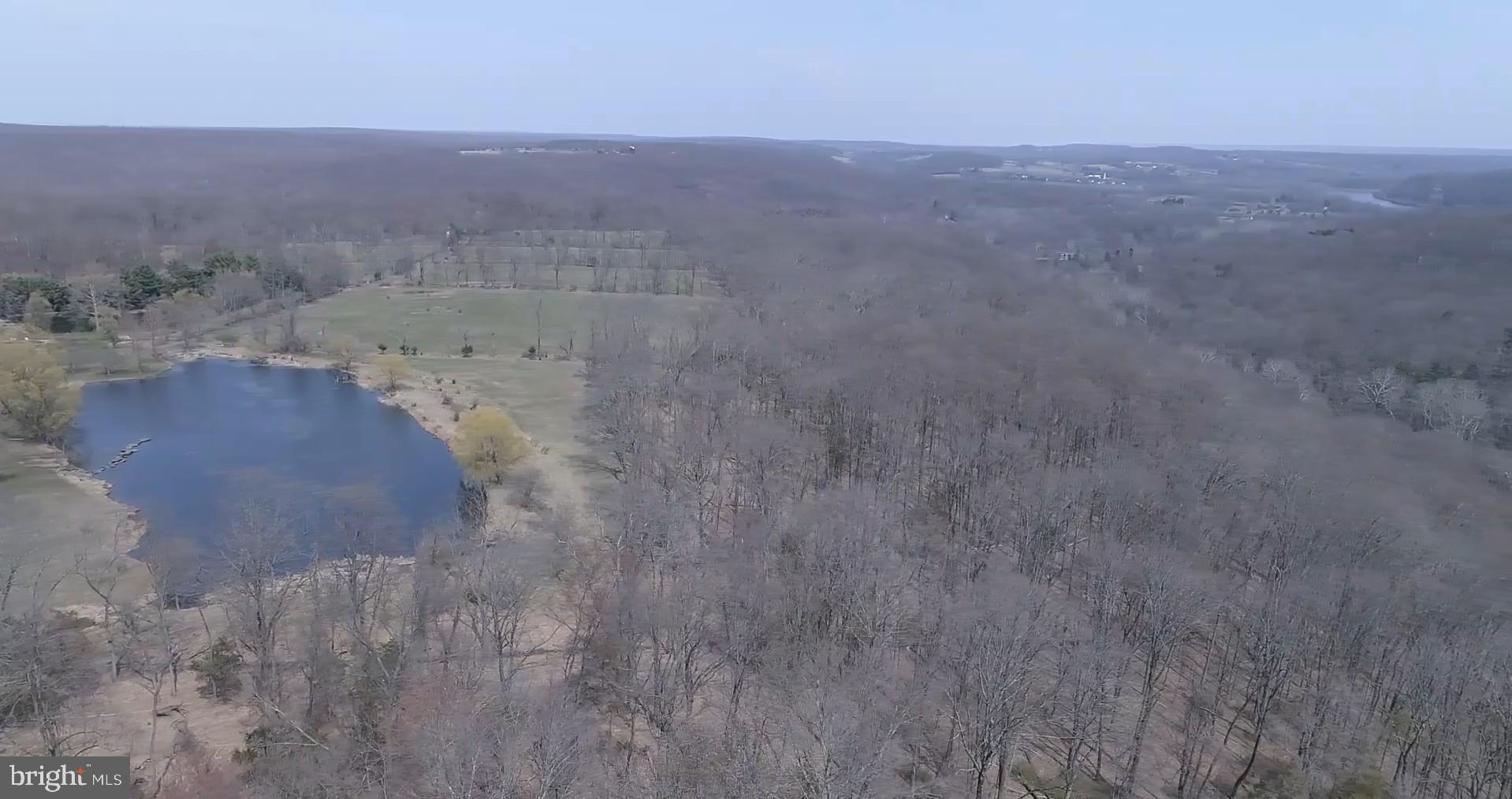 7082 Sladek Road New Hope, PA 18938 - Photo 30 of 41