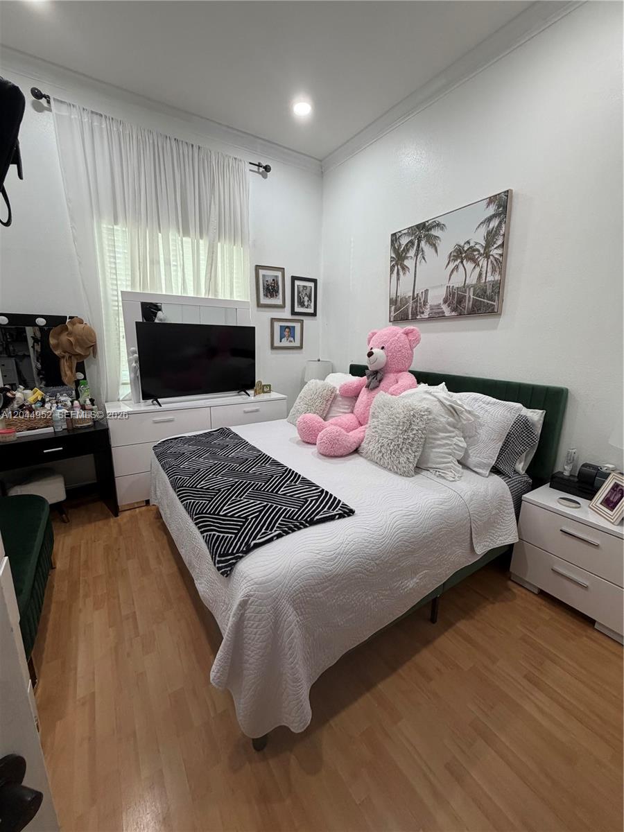 8208 Southwest 166th Place Miami, FL 33193 - Photo 16 of 37