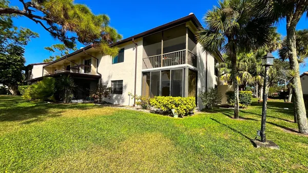 $2,450 | 21766 Cypress Drive, Unit 20A, Boca Raton, FL 33433