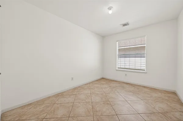 $1,900 | 11002 Bradford Way Drive, Houston, TX 77075