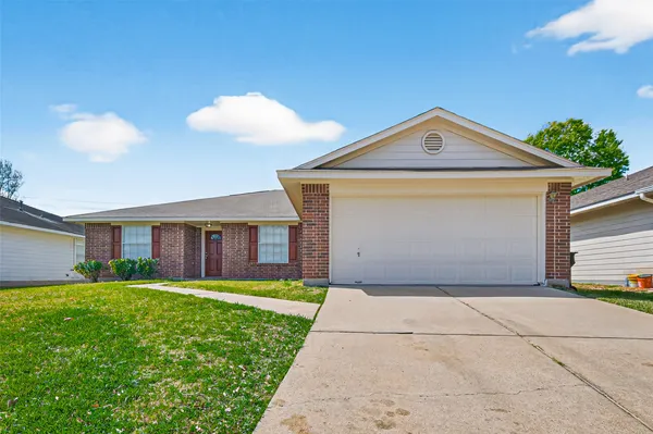 $1,900 | 11002 Bradford Way Drive, Houston, TX 77075