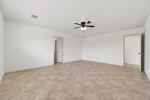 $1,900 | 11002 Bradford Way Drive, Houston, TX 77075