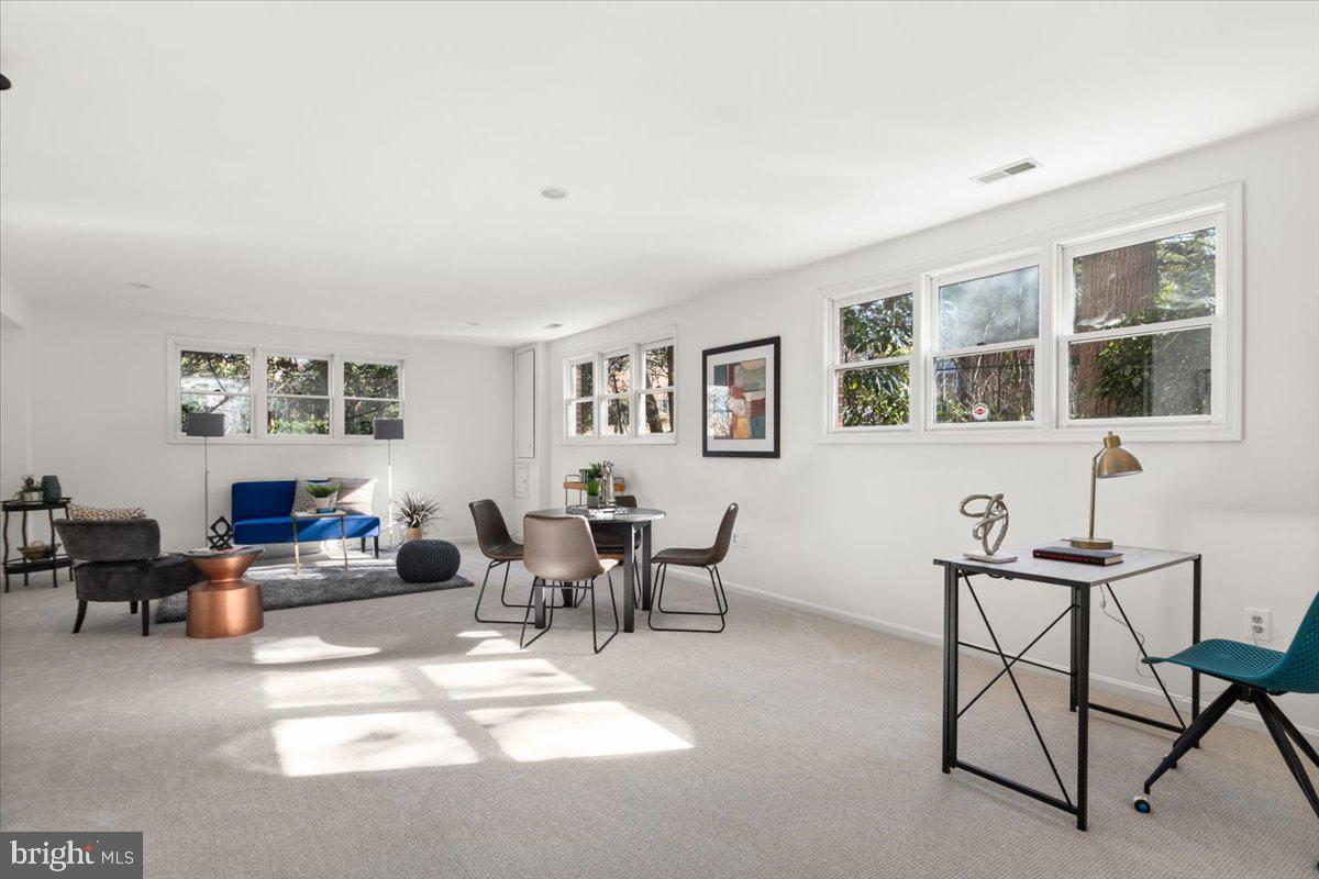 1202 Edgevale Road Silver Spring, MD 20910 - Photo 28 of 44 Guest/Nanny Suite