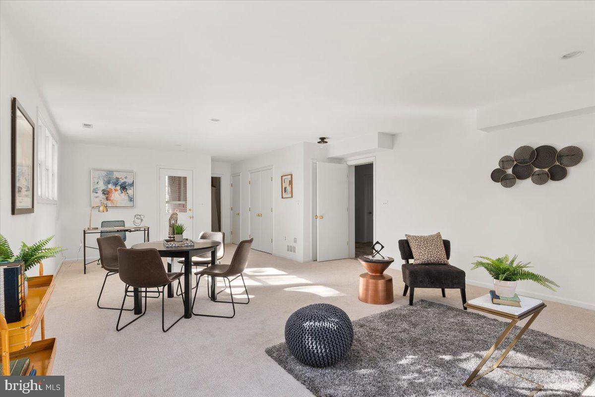 1202 Edgevale Road Silver Spring, MD 20910 - Photo 31 of 44 Guest/Nanny Suite