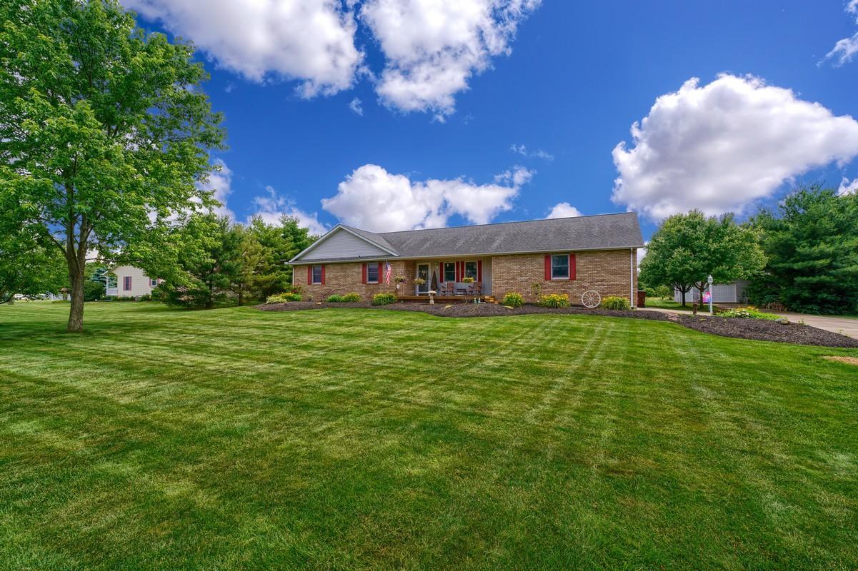 5035 Bell Station Road Circleville, OH 43113 - Photo 2 of 58