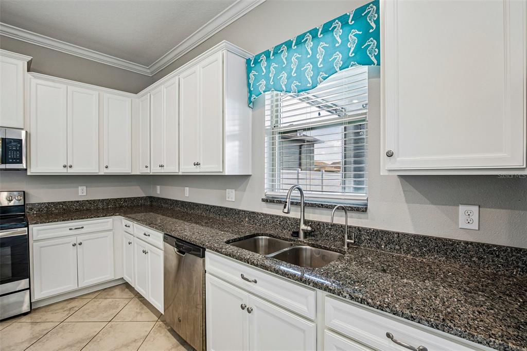 11516 Sunburst Marble Road Riverview, FL 33579 - Photo 19 of 72 Gallery Image 19
