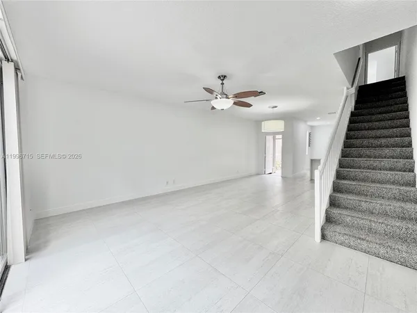$3,250 | 1861 Salerno Circle, Unit 1861, Weston, FL 33327