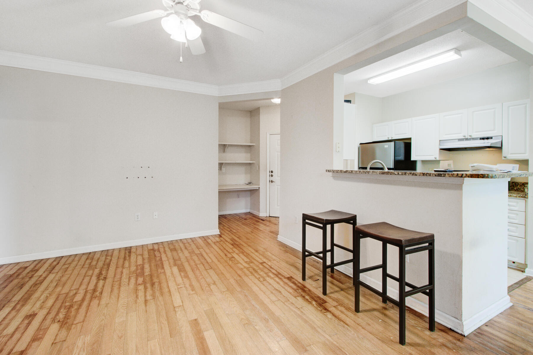 1911 Chatelain Way Mount Pleasant, SC 29464 - Photo 6 of 29 1911 Chatelain Way, Mount pleasant SC (6