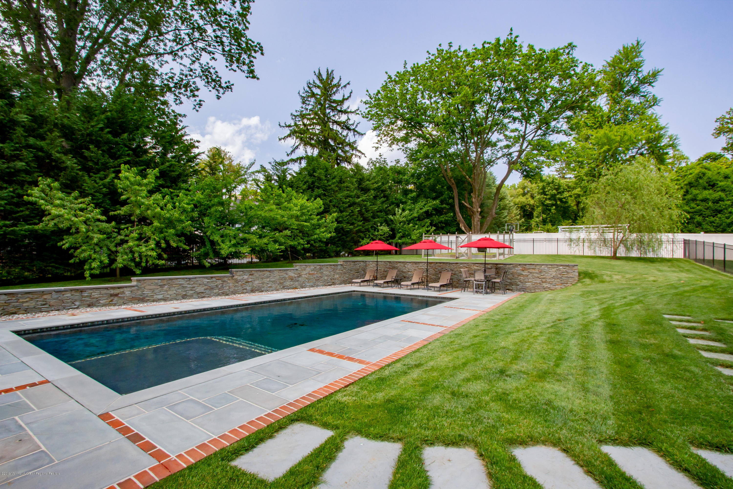 88 1/2 Rumson Road Rumson, NJ 07760 - Photo 8 of 37 18x40 Pool