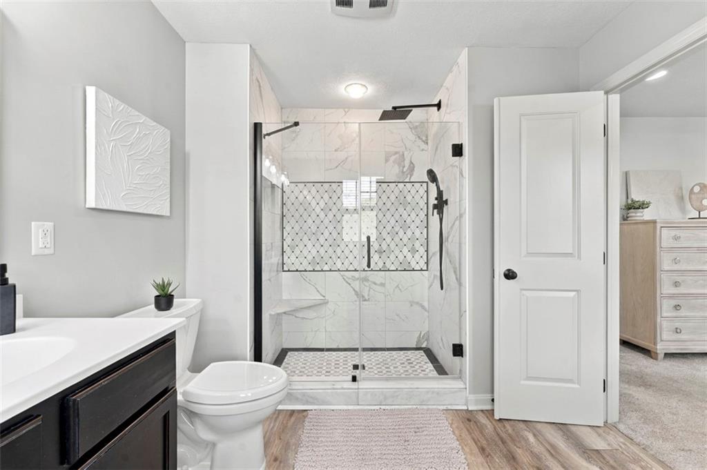 160 Harmony Road Wexford, PA 15090 - Photo 32 of 50 Master Suite