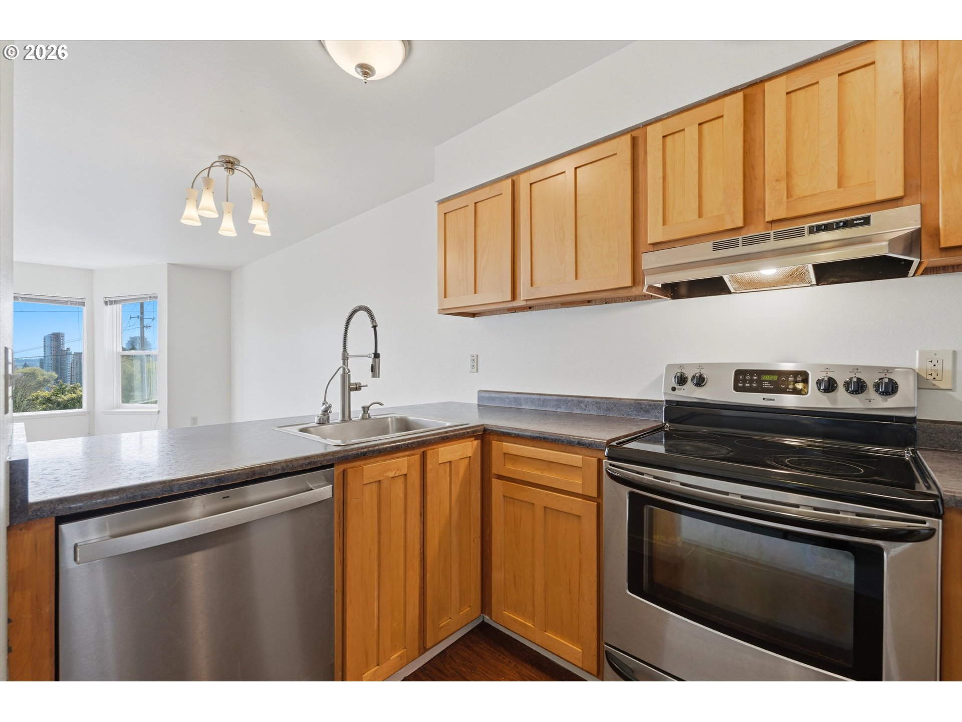 3473 Southwest Barbur Boulevard, Unit 10 Portland, OR 97239 - Photo 6 of 37