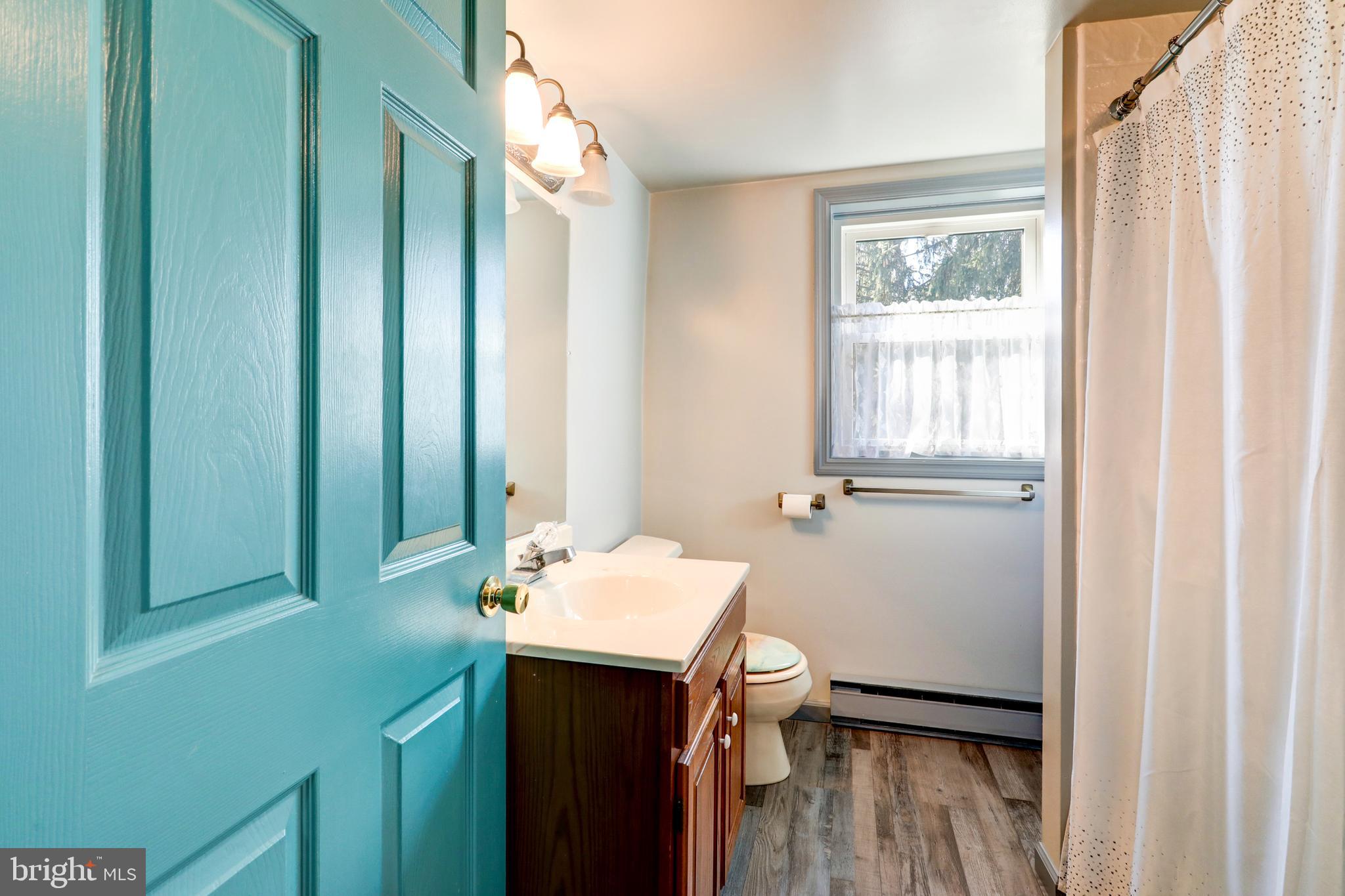 206 Pleasant Hill Drive Lititz, PA 17543 - Photo 26 of 35 a room that has a window in it