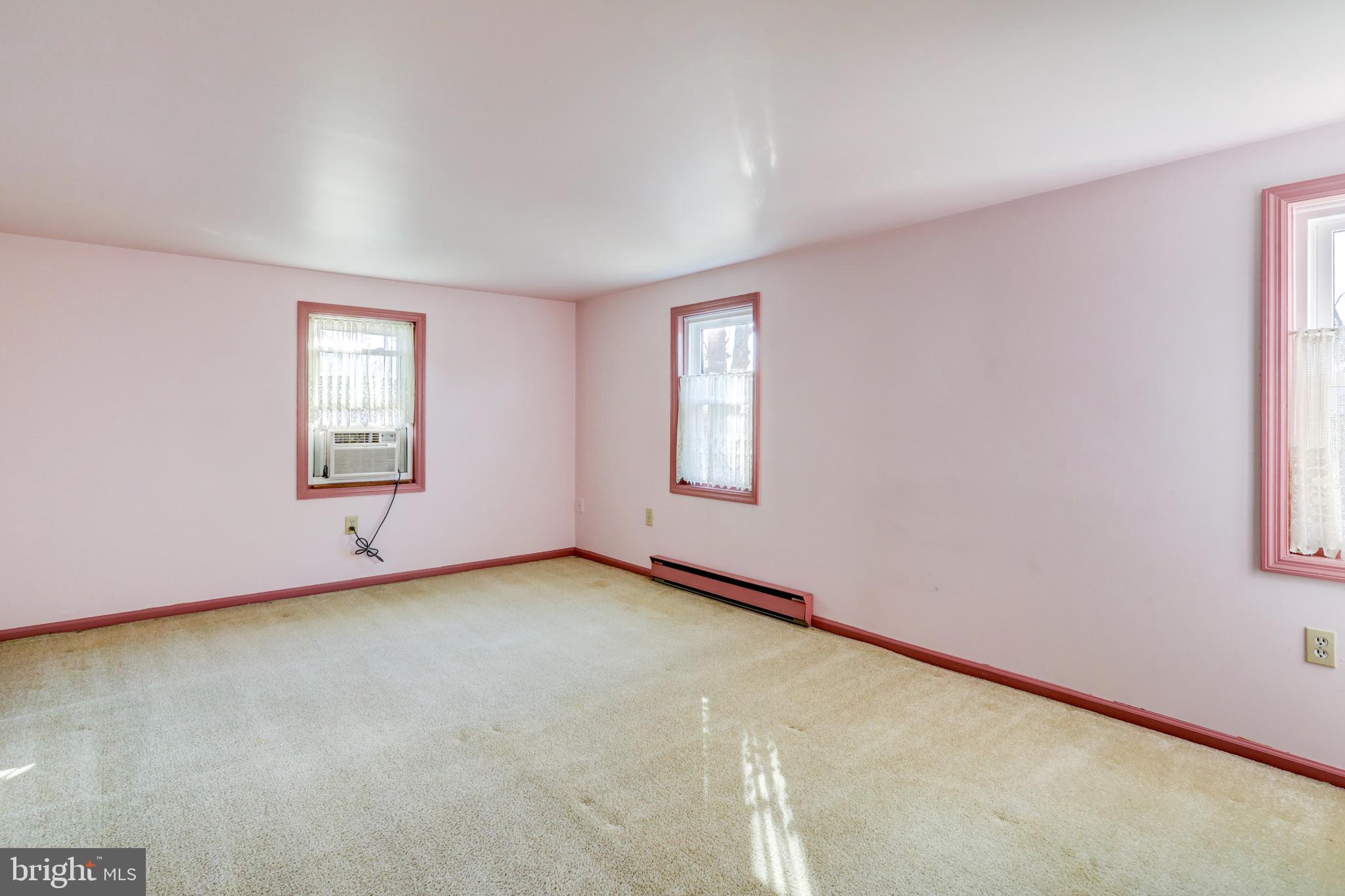 206 Pleasant Hill Drive Lititz, PA 17543 - Photo 29 of 35 an empty room with windows