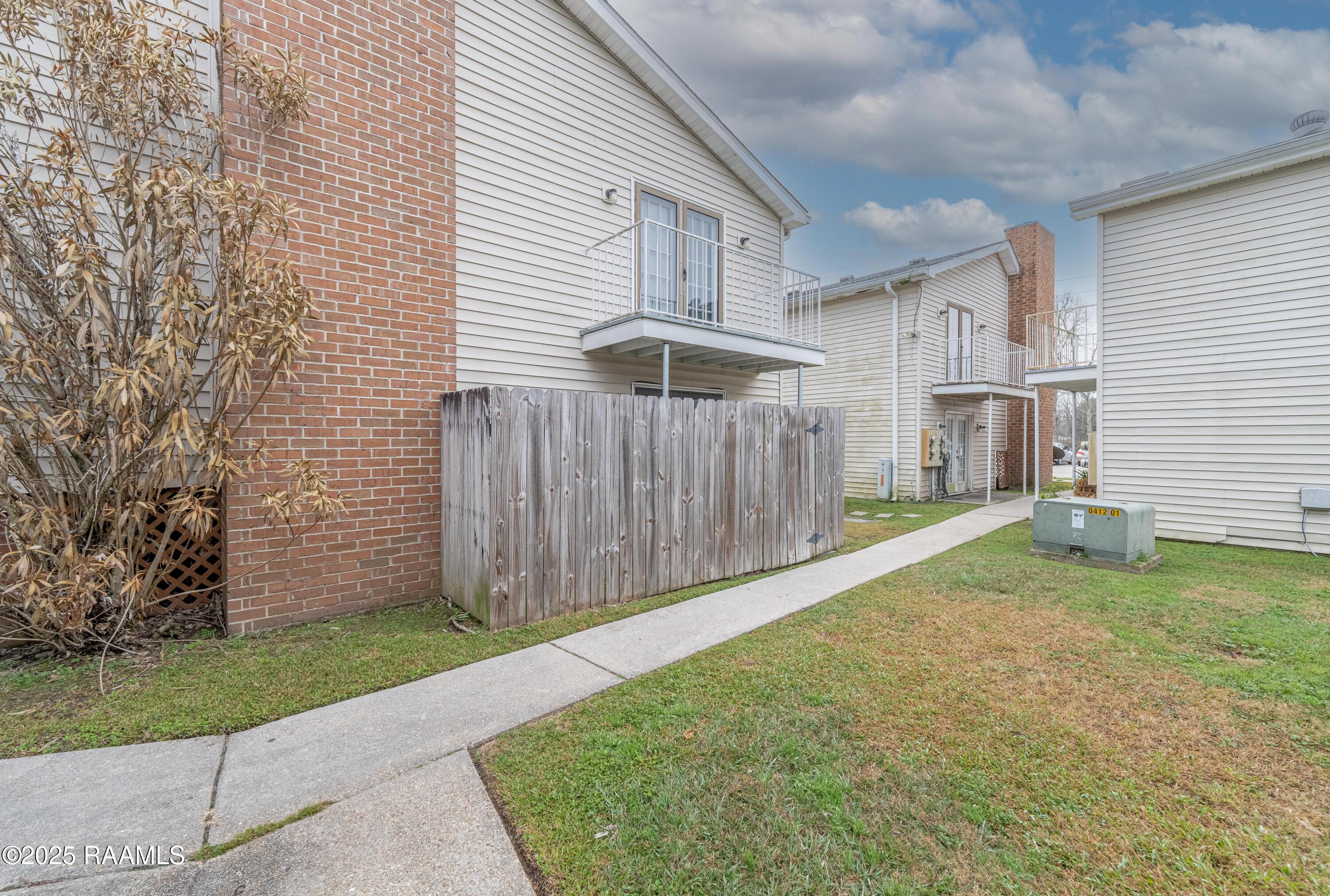 100 Teal Lane, Unit 54 Lafayette, LA 70507 - Photo 3 of 27 100 Teal Lane 54-1-5