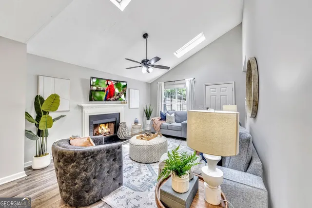 $4,200 | 4210 Lakes End Drive Northwest, Kennesaw, GA 30144