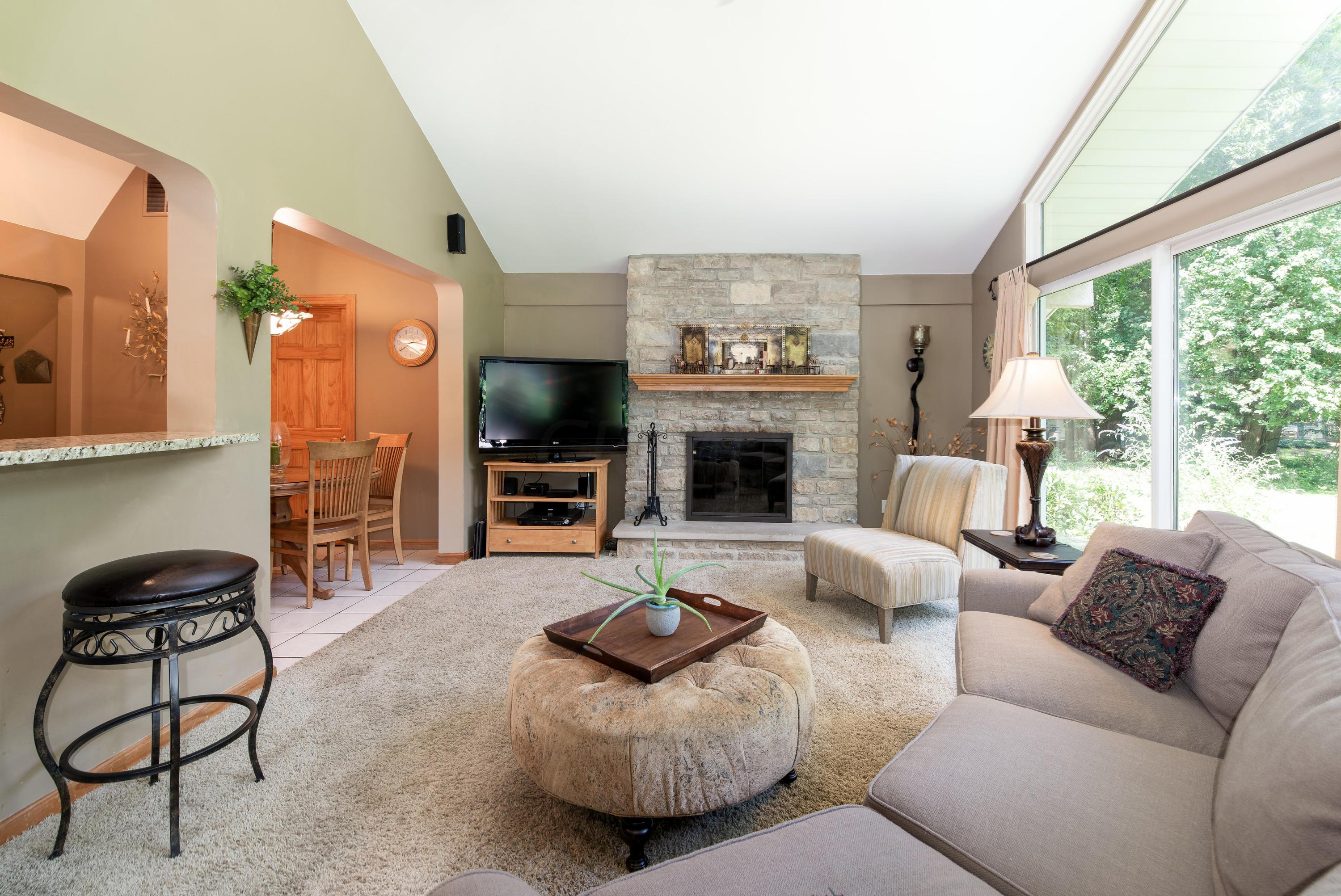 4246 Dublin Road Columbus, OH 43221 - Photo 11 of 25 Gallery Image 11