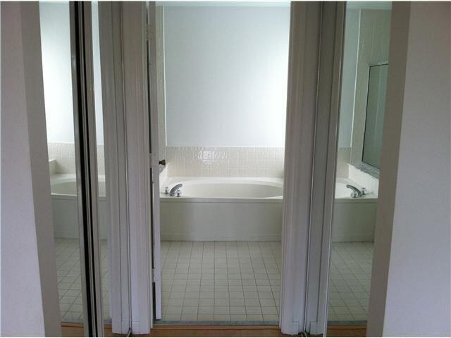 1743 Barnstable Road Wellington, FL 33414 - Photo 11 of 20 MasterBath