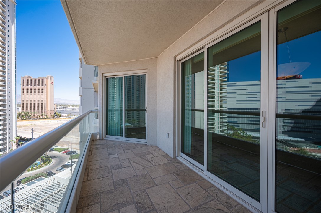 2777 Paradise Road, Unit 1202 Las Vegas, NV 89109 - Photo 13 of 26