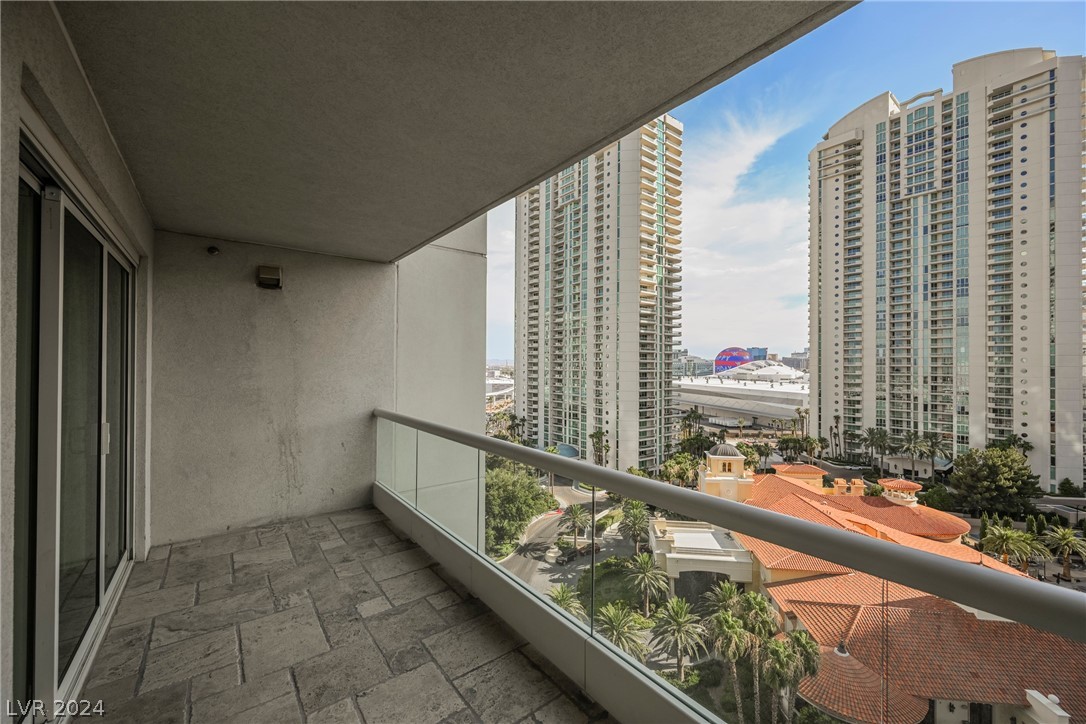 2777 Paradise Road, Unit 1202 Las Vegas, NV 89109 - Photo 7 of 26