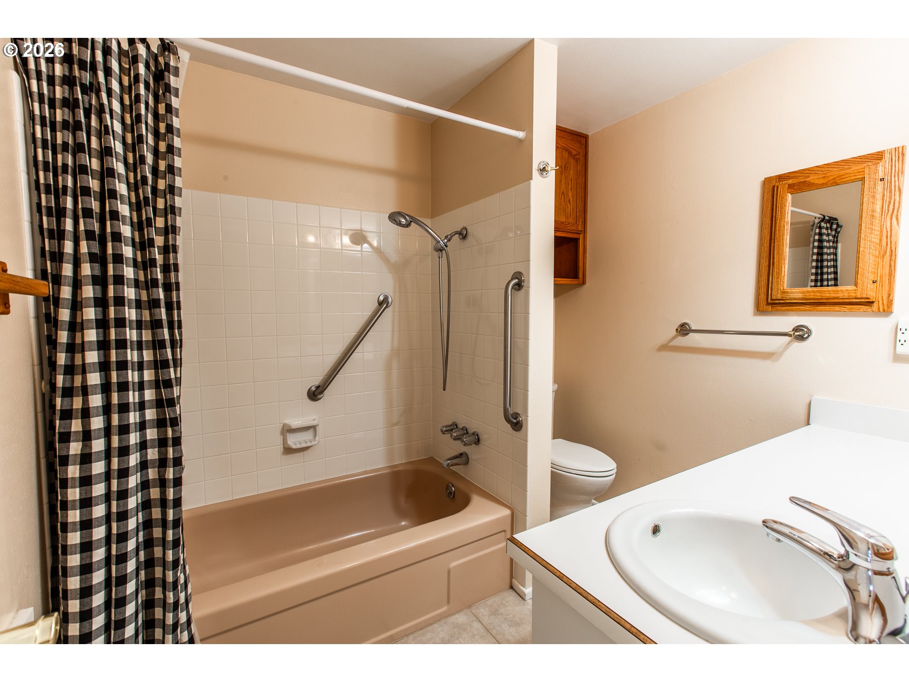 3985 University Street Eugene, OR 97405 - Photo 21 of 46