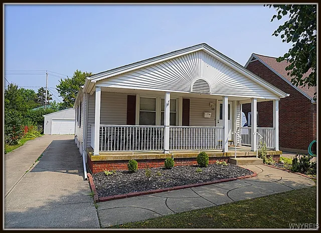 $229,999 | 30 Bannard Avenue, Tonawanda, NY 14150