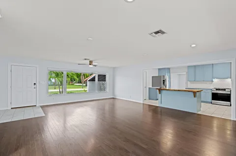 $1,025,000 | 541 Kingfish Road, North Palm Beach, FL 33408
