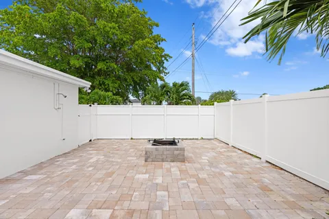 $1,025,000 | 541 Kingfish Road, North Palm Beach, FL 33408