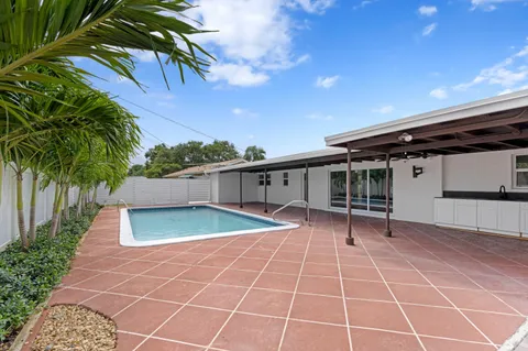 $1,025,000 | 541 Kingfish Road, North Palm Beach, FL 33408