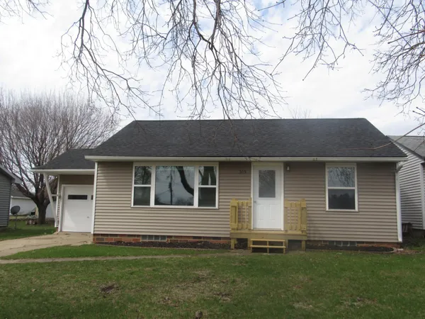 $138,900 | 305 North Maryland Avenue, Fulda, MN 56131