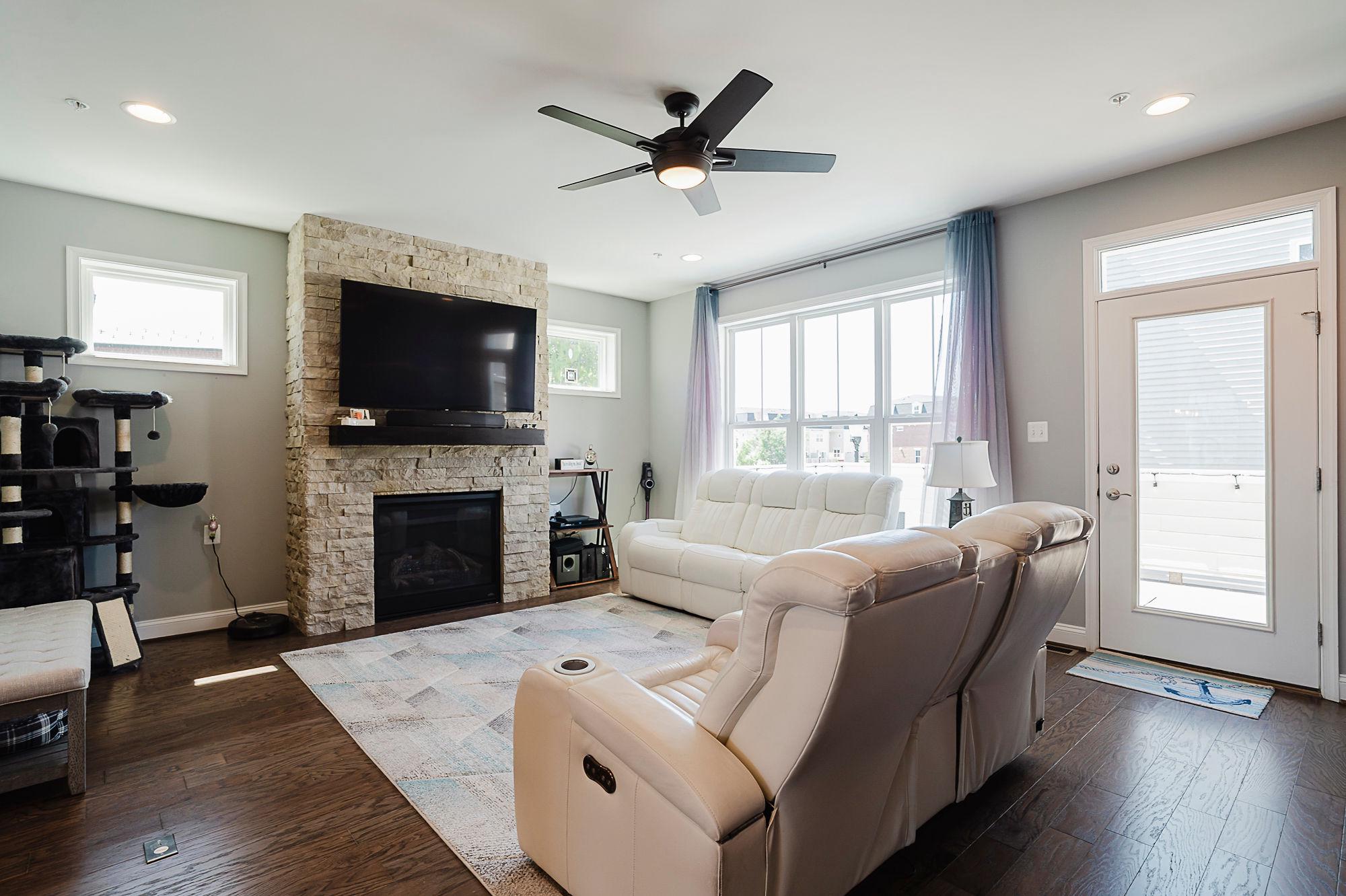 834 Lindley Road Frederick, MD 21701 - Photo 36 of 79 Great room with access to second floor deck