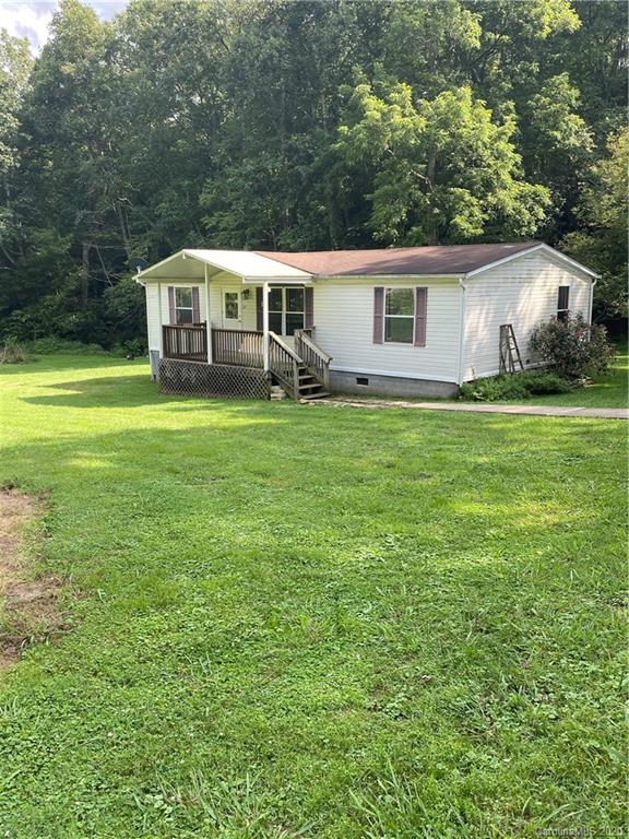 137 Walnut Road Clyde, NC 28721 - Photo 1 of 38