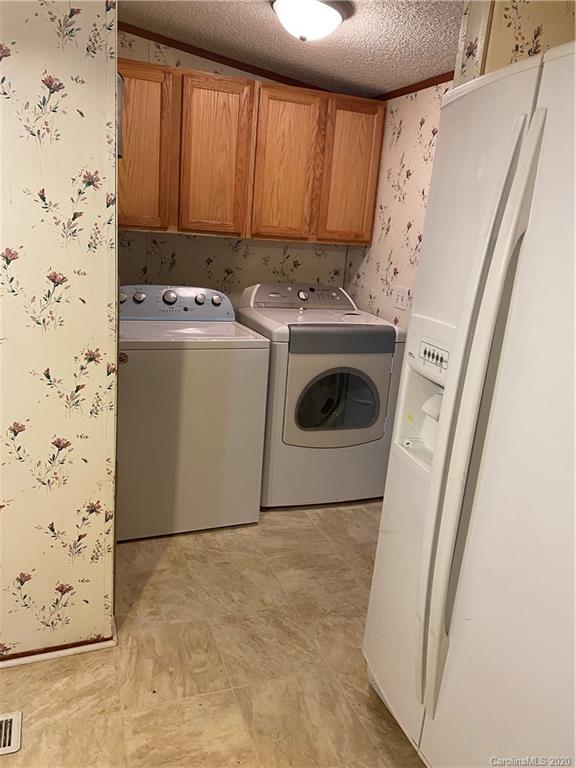 137 Walnut Road Clyde, NC 28721 - Photo 19 of 38