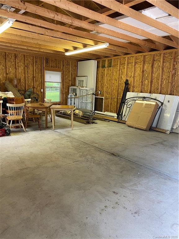 137 Walnut Road Clyde, NC 28721 - Photo 32 of 38