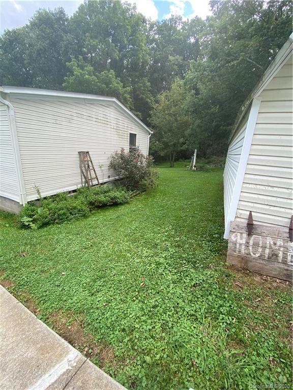 137 Walnut Road Clyde, NC 28721 - Photo 34 of 38