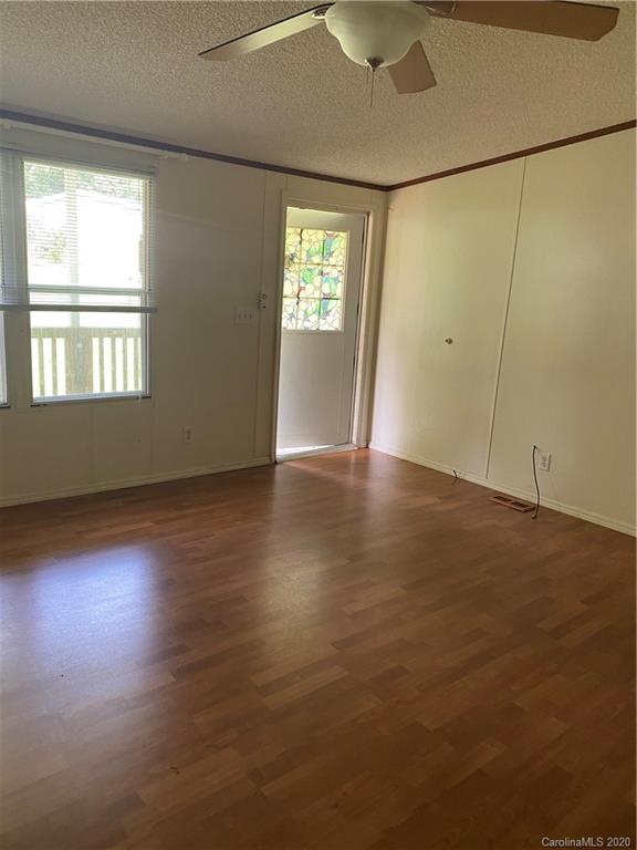 137 Walnut Road Clyde, NC 28721 - Photo 10 of 38