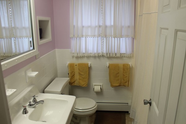 27 Carling Road Framingham, MA 01701 - Photo 11 of 16 Gallery Image 11