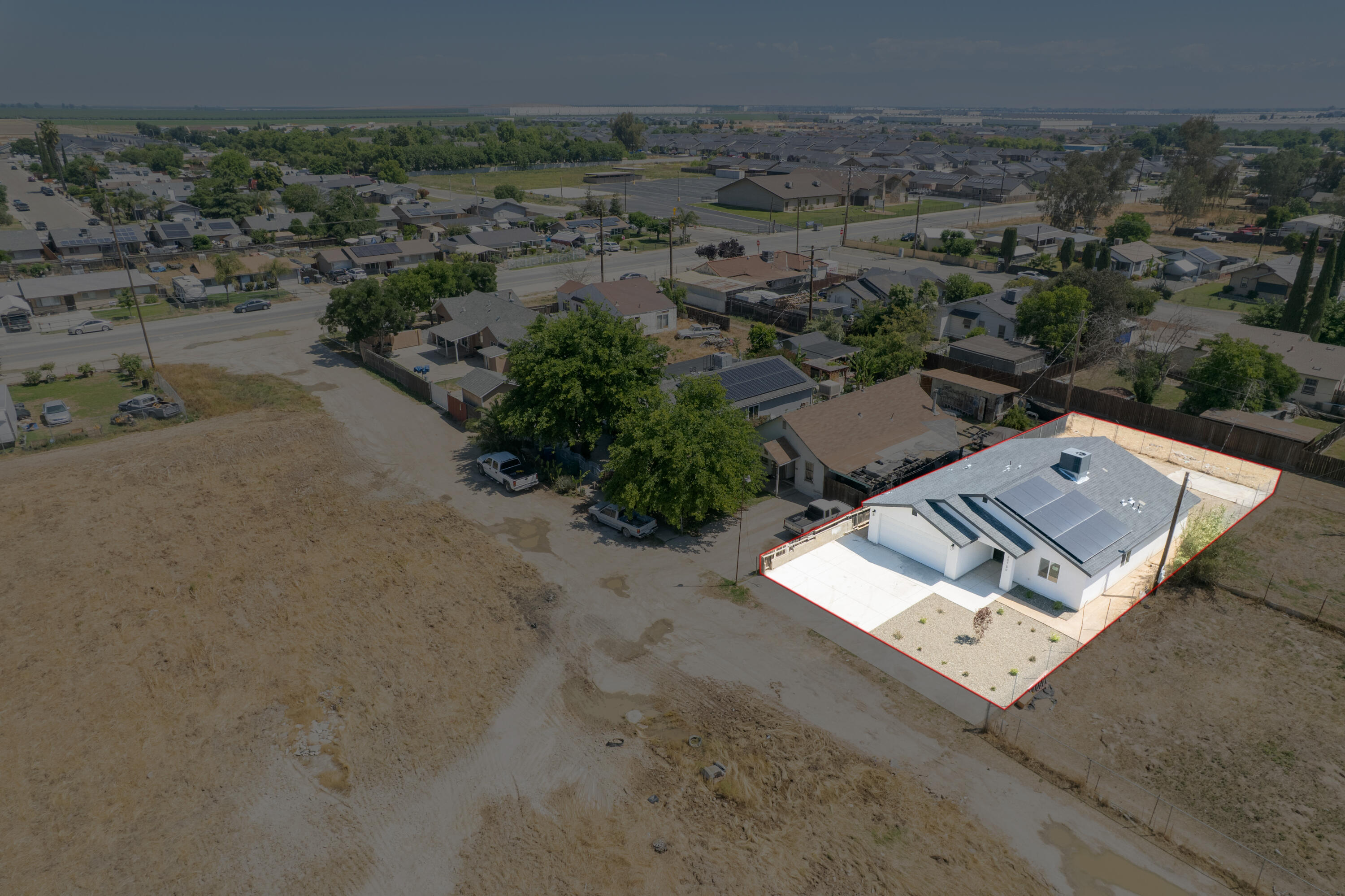30750 Farr Road Visalia, CA 93291 - Photo 6 of 33 9