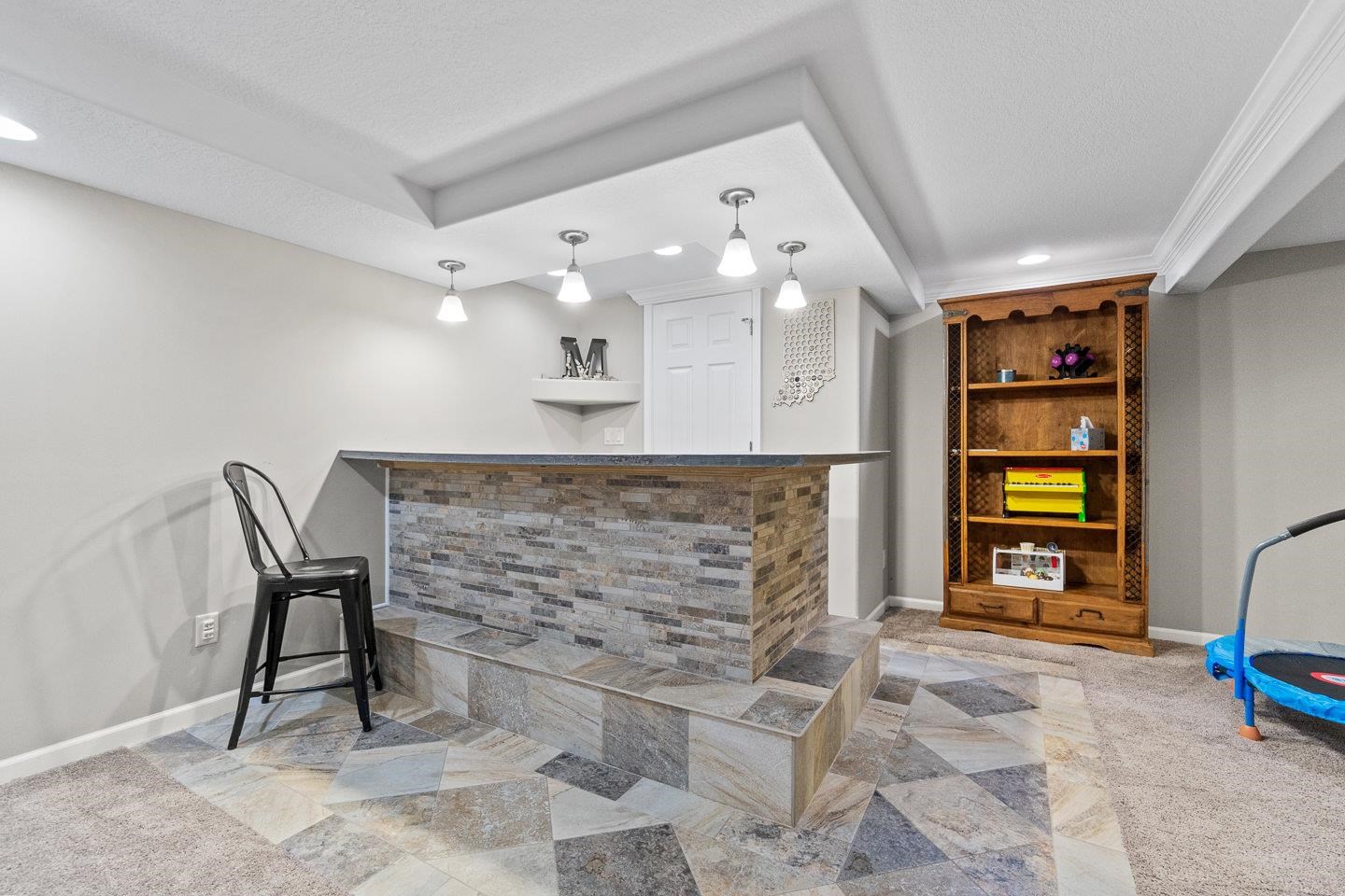 16522 Auburn Road Huntertown, IN 46748 - Photo 23 of 34 Gallery Image 23