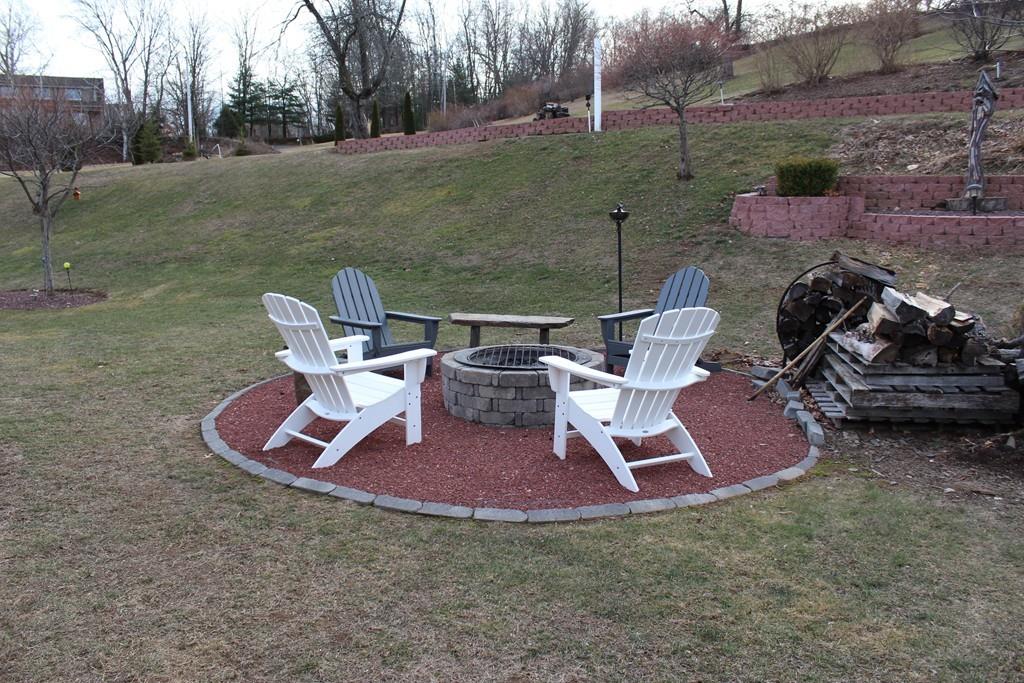 16 Whitaker Road Westfield, MA 01085 - Photo 19 of 25 Gallery Image 19