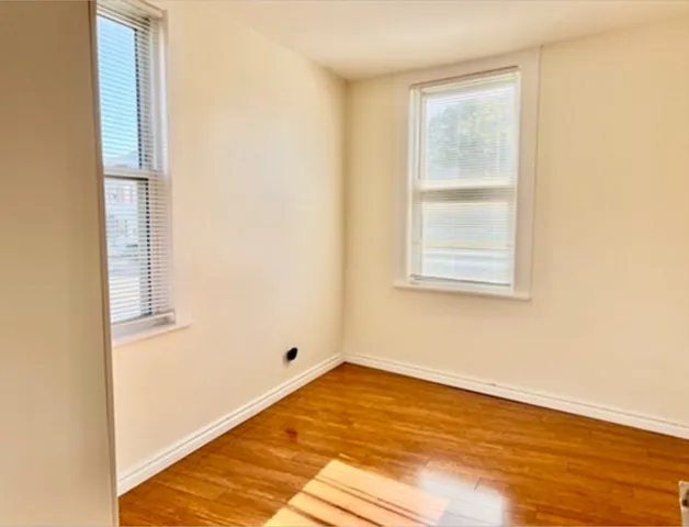 $2,500 | 52 Essex Street, Unit 2, Beverly, MA 01915