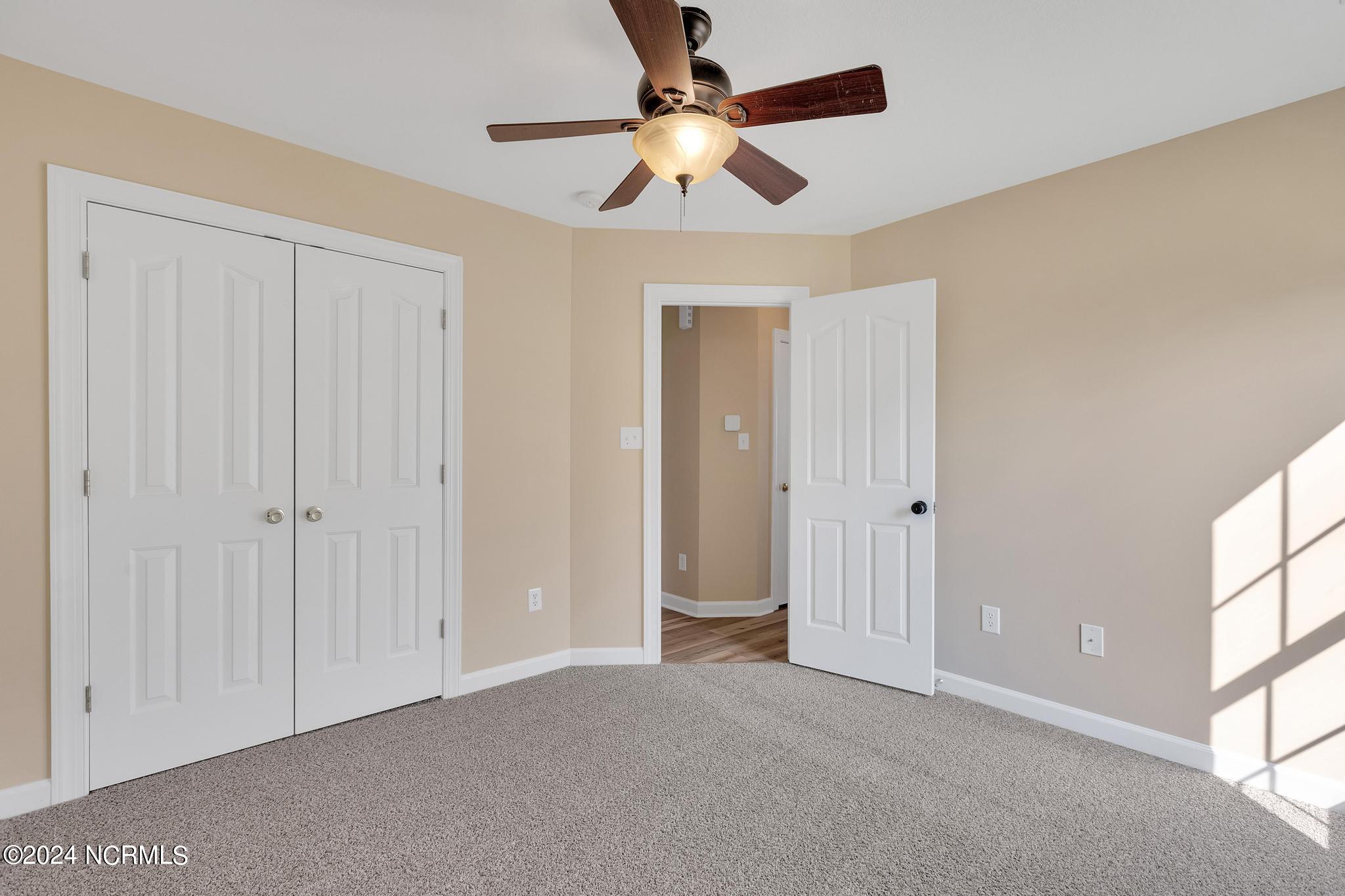 108 Burning Tree Lane Jacksonville, NC 28546 - Photo 16 of 23 Secondary bedroom