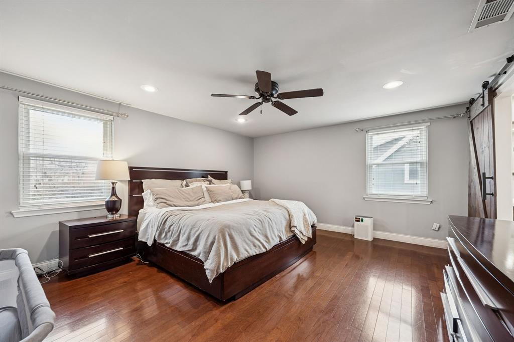 9321 Springwater Drive Dallas, TX 75228 - Photo 15 of 31