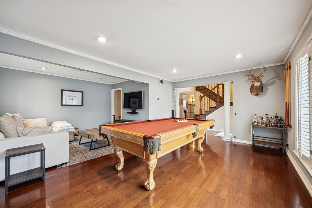 9321 Springwater Drive Dallas, TX 75228 - Photo 8 of 31