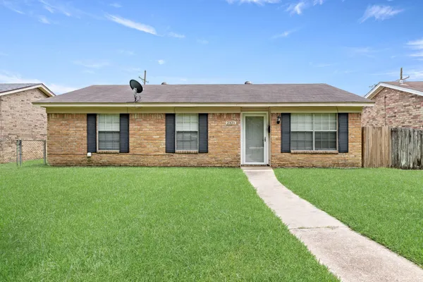 $155,000 | 2321 Gladys Street, Beaumont, TX 77702