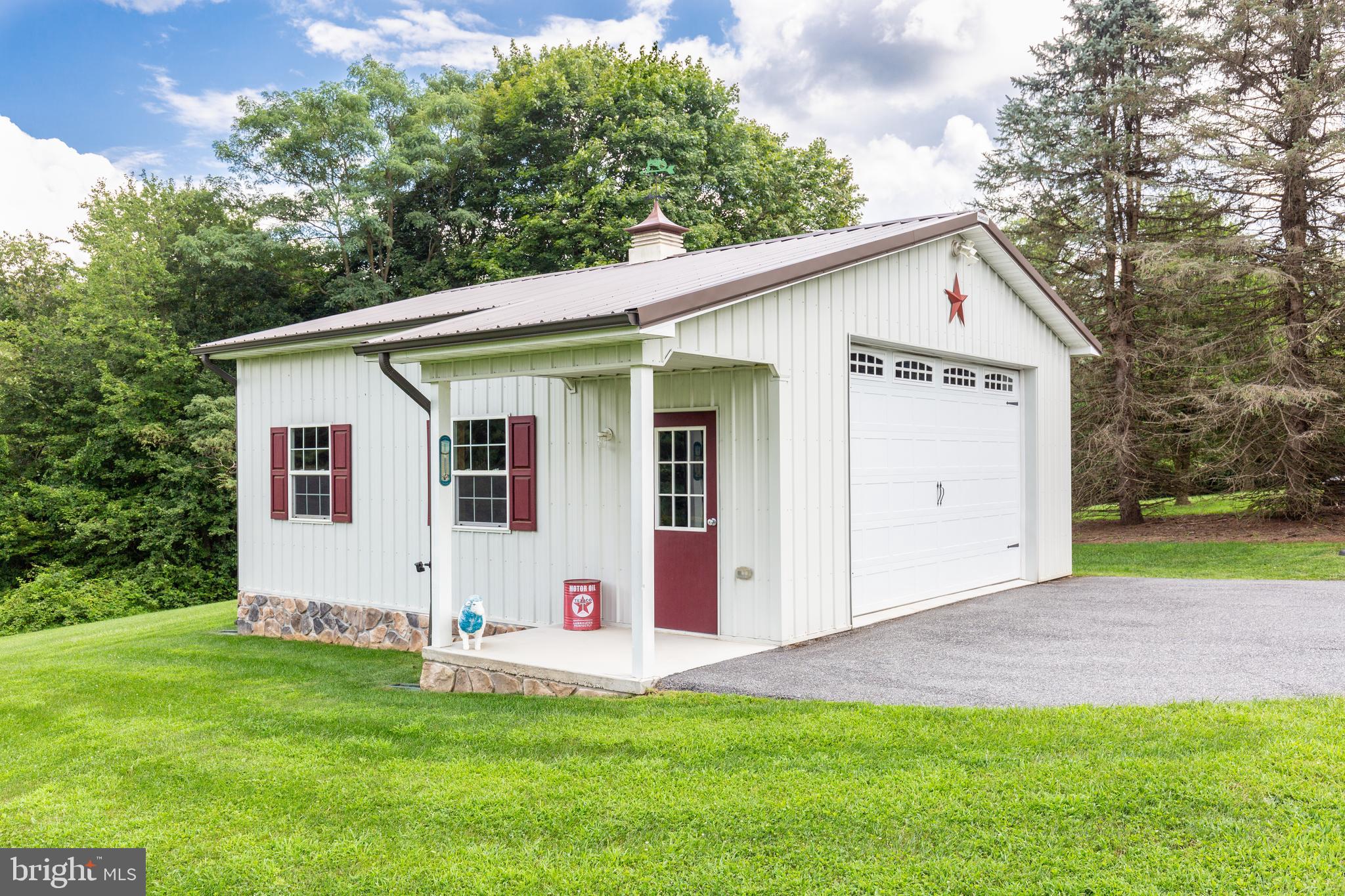 17517 Grace Road Hampstead, MD 21074 - Photo 3 of 52 Perfect Detached Garage To Store Your Toys